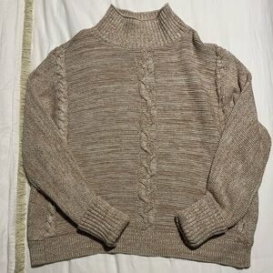 Gap sweater
